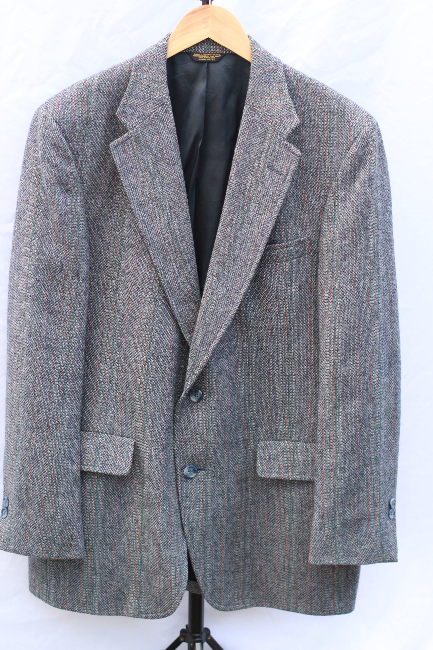 Vintage Hunter Haig gray tweed unisex blazer front view