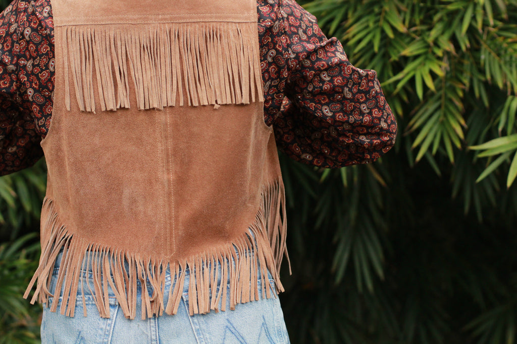 Vintage Brown Suede Fringe Vest - 70s Boho Western Festival Style, Size Medium