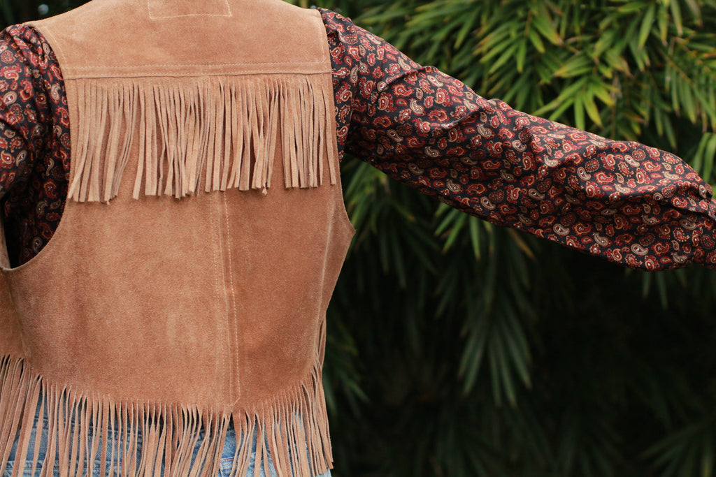 Vintage Brown Suede Fringe Vest - 70s Boho Western Festival Style, Size Medium